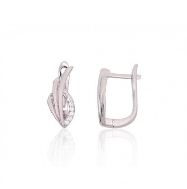 Silver earrings with english lock