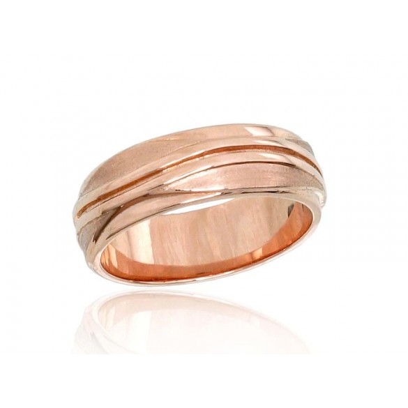 Auksinis vestuvinis žiedas. Praba: 585°. Metalas: Raudonas Auksas