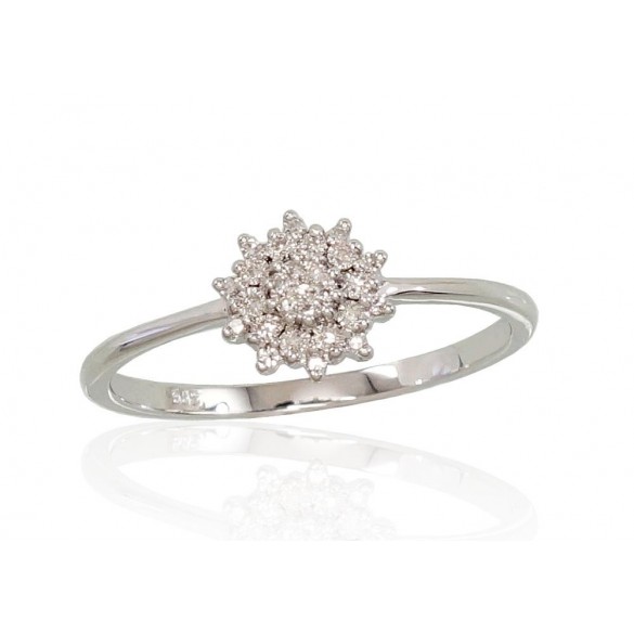 Auksinis žiedas su brangakmeniais. Metalas: Baltas Auksas. Praba: 585°. Akmuo: Briliantai