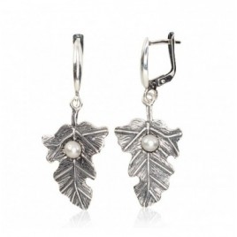 Sidabriniai auskarai ant cilindrinės spynos0